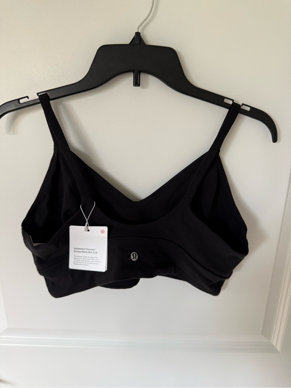 Lululemon Focuser Scoop Neck Bra NEW